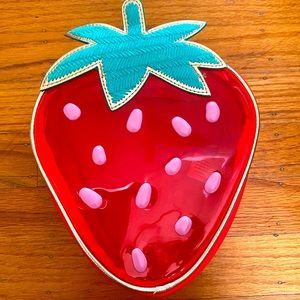 Strawberry transparent make up case